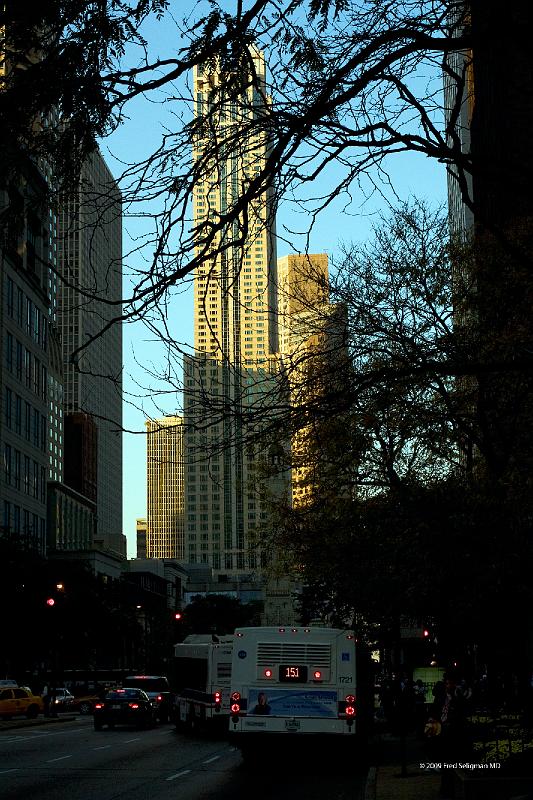 20081031_180058 D300 2x3 P1 srgb.jpg - View North on the Magnificent Mile at sunset